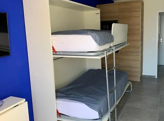 L'effet Mer, Duplex Sur Le Port Avec Ses 2 Terrasses Vue Hyères